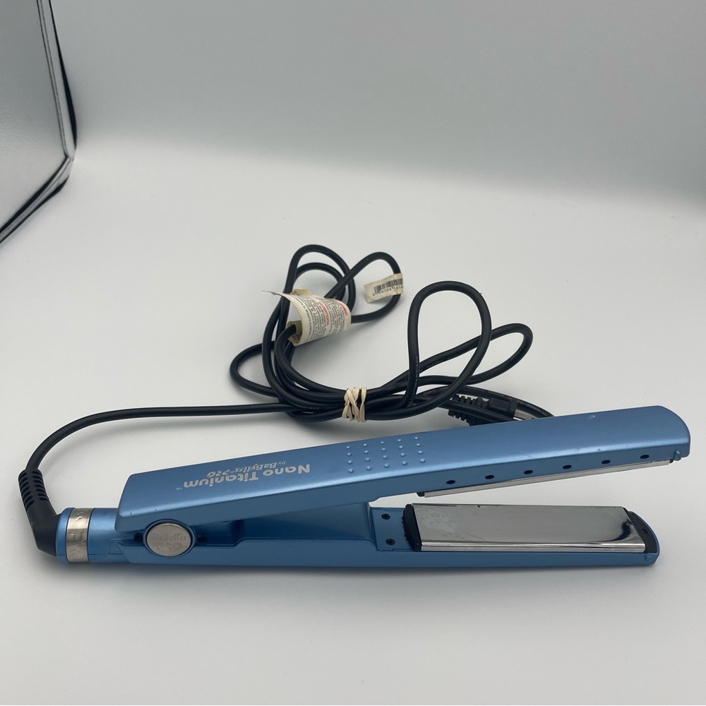 BaByliss Nano Titanium Blue Hair Straightener